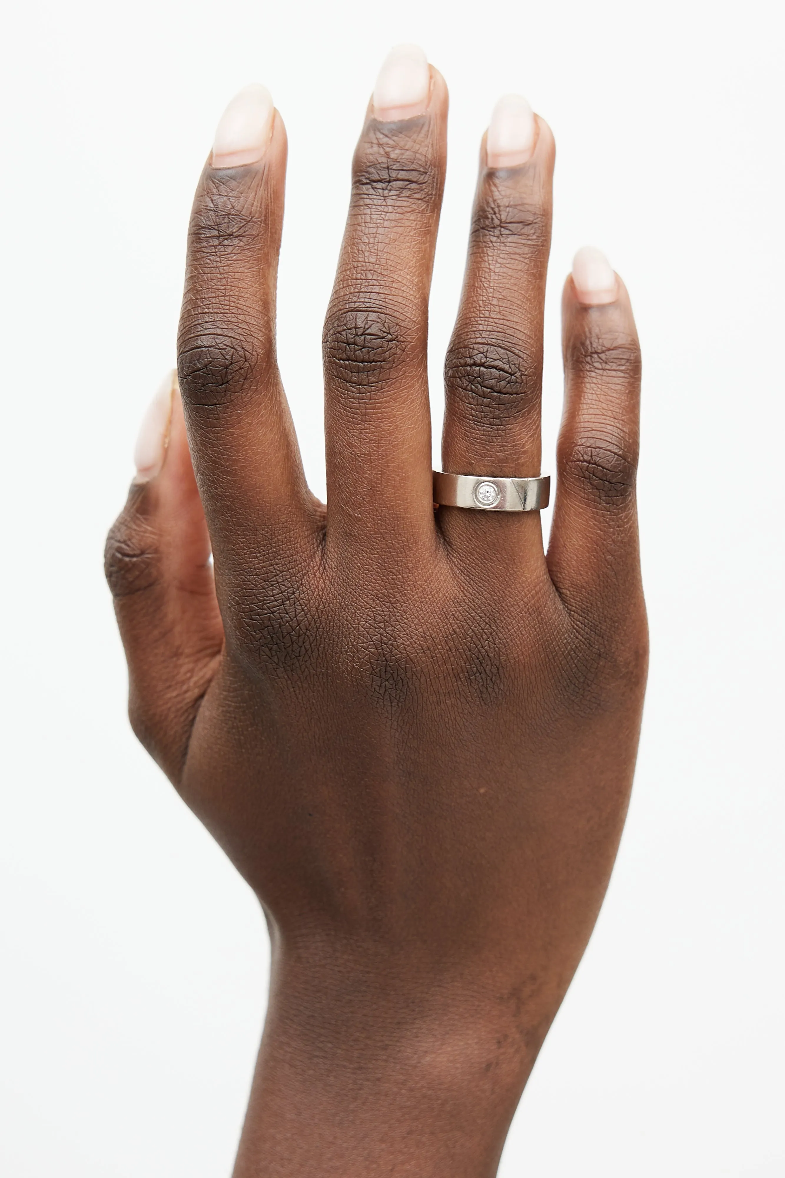 18K White Gold Anniversary Ring