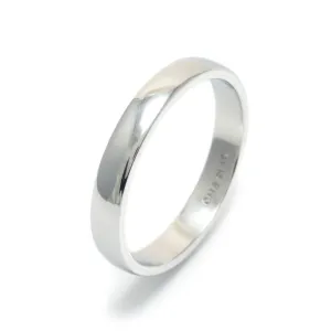 Classic Wedding Ring in Platinum