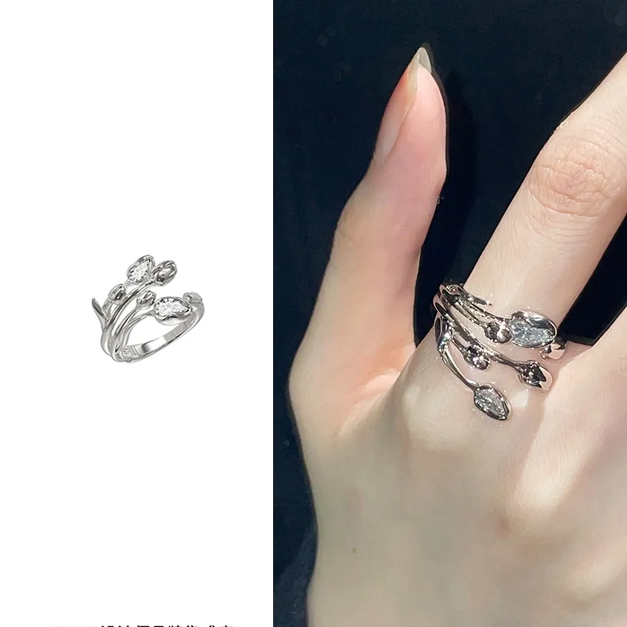 Creative Tulip Ring