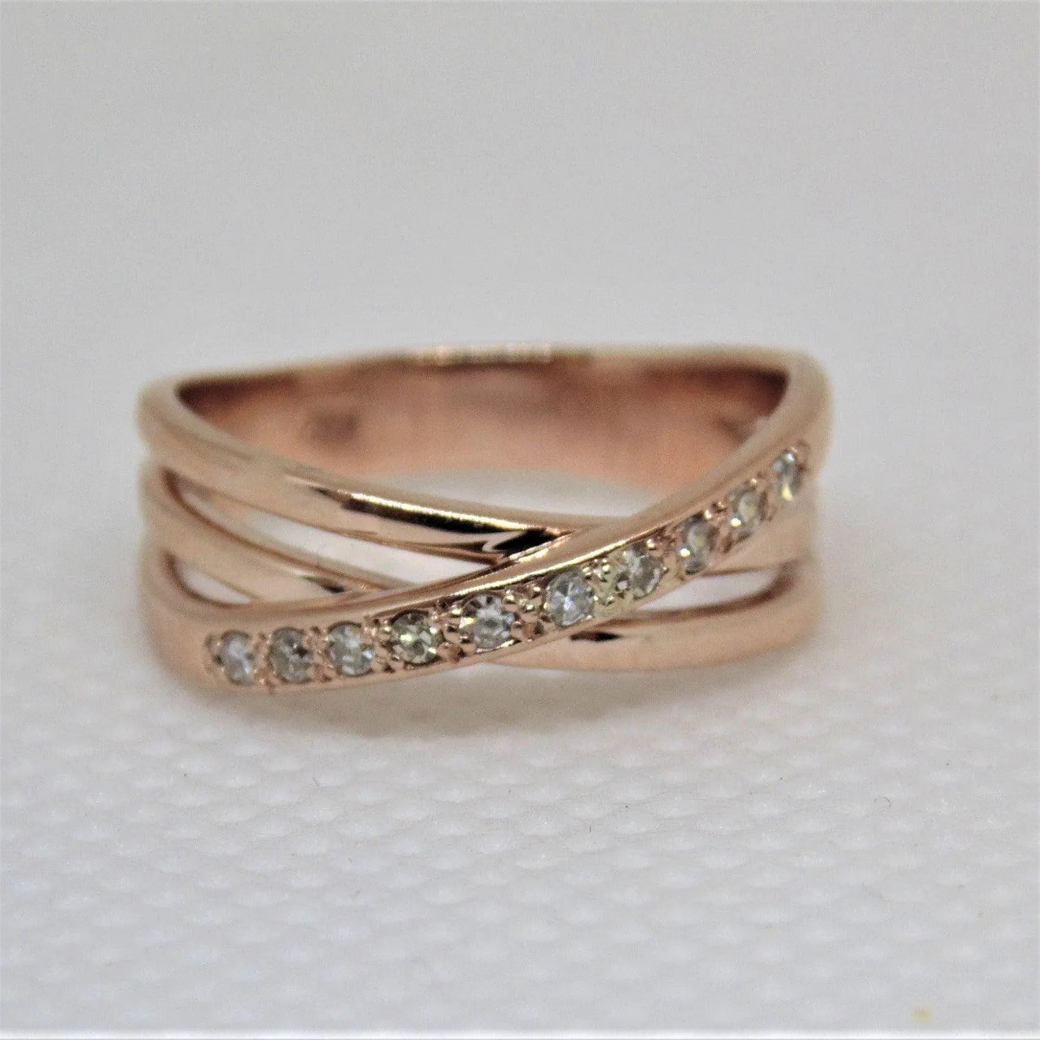Crossover Diamond Ring 14K Gold