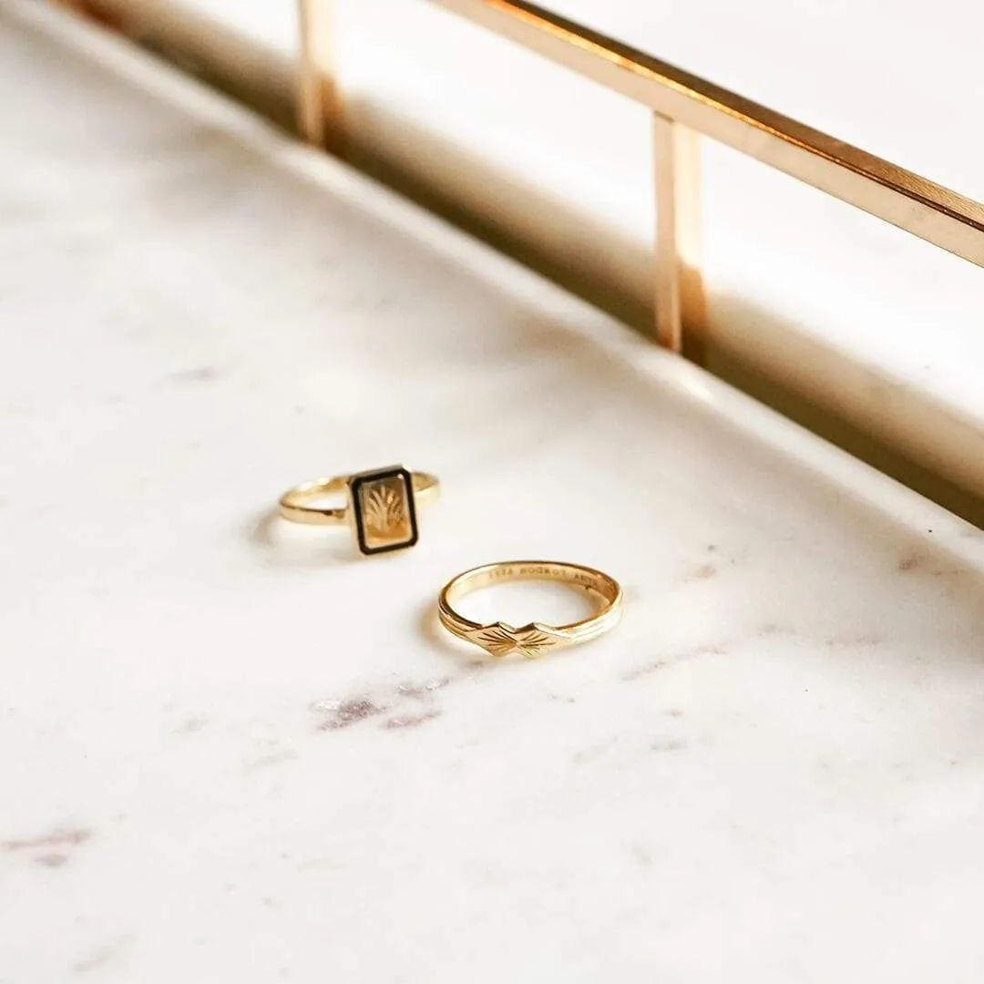 Engraved Palm Band Ring 18ct Gold Plate