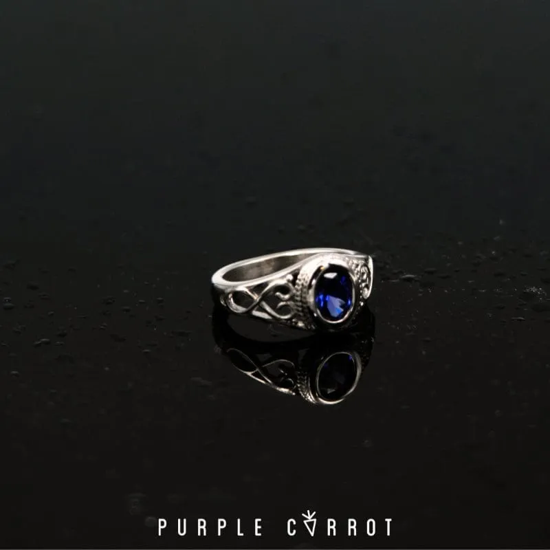 Nicole Vintage Oval Stone Ring