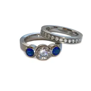 Series 16 | Element 3 Stone Ring, Plat.   Blue Sapphire, Diamond Mounting