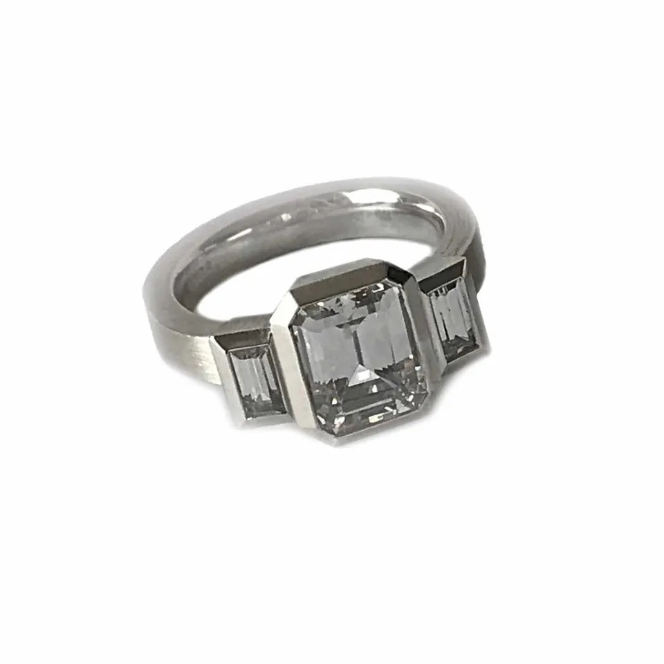Series 20 | Oblique Fine, 3 Stone Ring, Plat.   9 x 7 mm Engagement Mtg.
