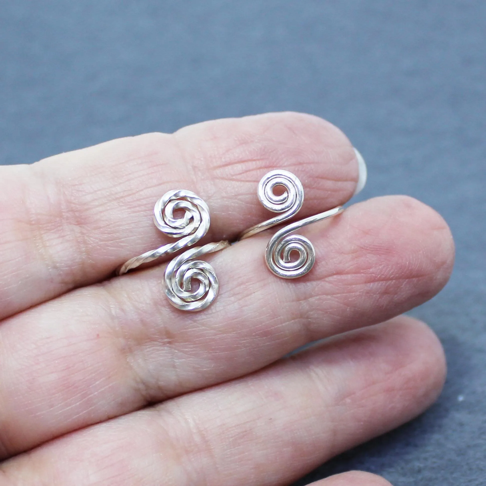 Sterling Silver Adjustable Toe Rings, 1 Twist 1 Smooth - Set of Two
